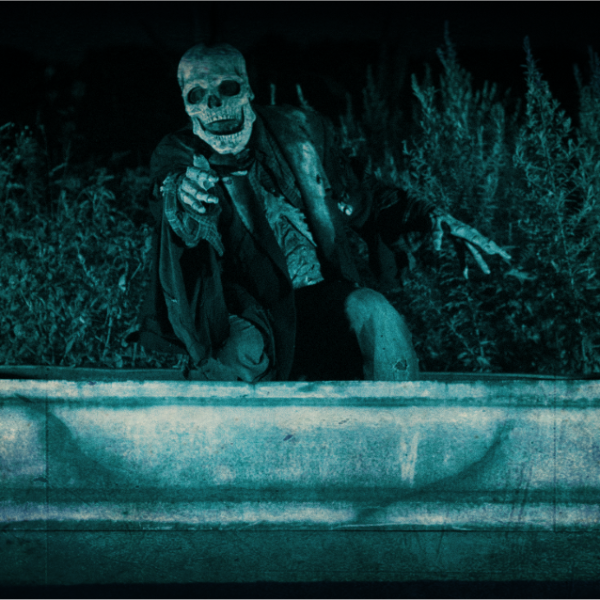 HAYRIDE CEMETERY CASKET 2