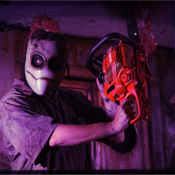 HAYRIDE CHAINSAW 8