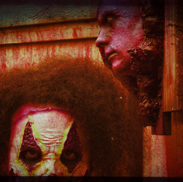 MAZE CHAINSAW 4 edited